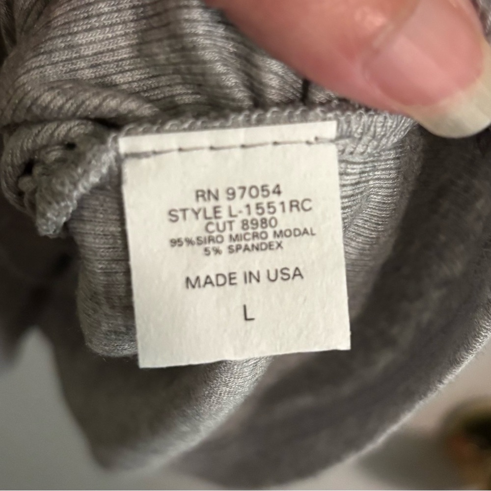 Lanston Long Sleeve Twist Front Top - Picture 4 of 5